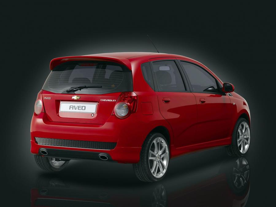  Chevrolet Aveo 5-Door 2008 года  (фото 3 из 11)
